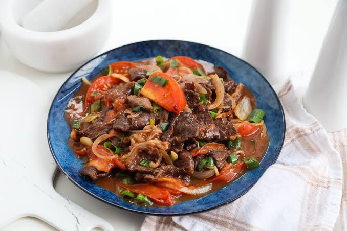 Easy Beef and Tomato Stir-fry