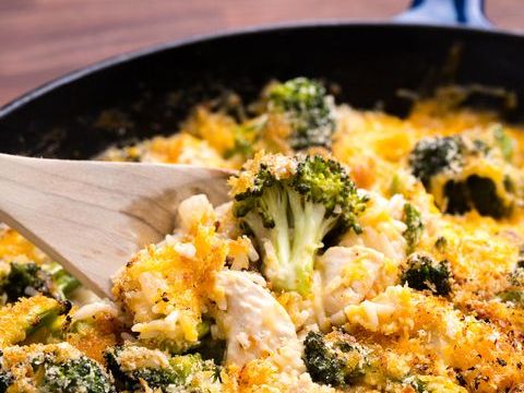 Cheesy Chicken Broccoli Bake